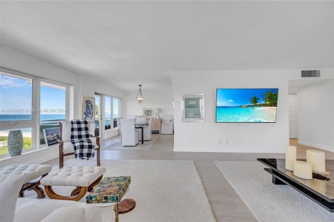 Copropriété à vendre à Boca Raton, Floride: 2 chambres, 167.97 m2 № 1328371 - photo 4