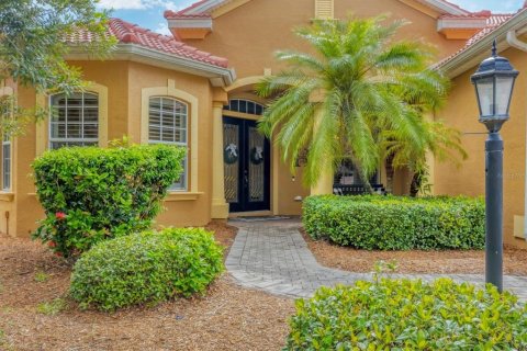 Villa ou maison à vendre à North Port, Floride: 5 chambres, 335.56 m2 № 1323406 - photo 6