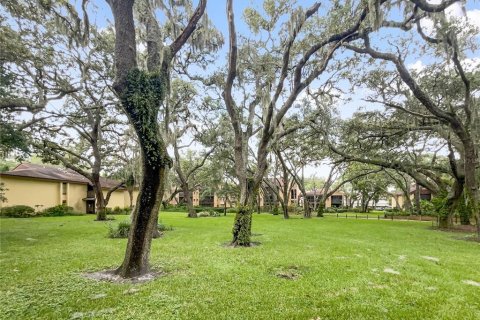 Condo in Tampa, Florida, 2 bedrooms  № 1313030 - photo 25