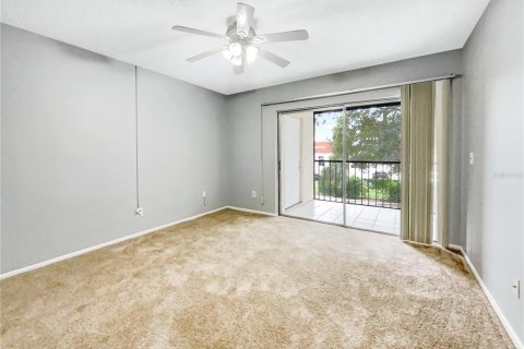 Condo in Tampa, Florida, 2 bedrooms  № 1313030 - photo 18