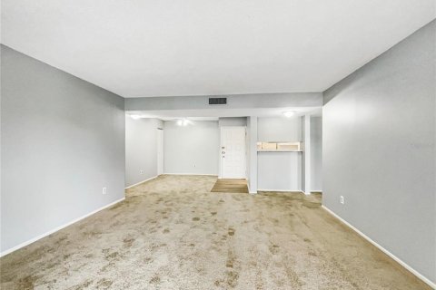 Copropriété à vendre à Tampa, Floride: 2 chambres, 100.61 m2 № 1313030 - photo 3