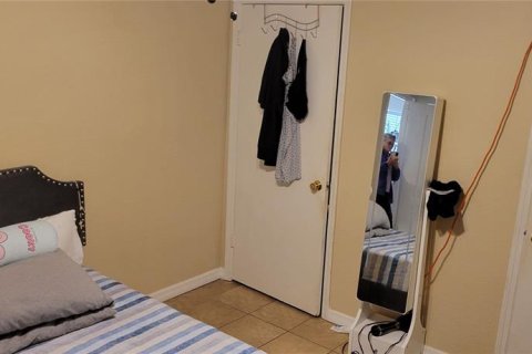 Condo in Orlando, Florida, 2 bedrooms  № 824549 - photo 17