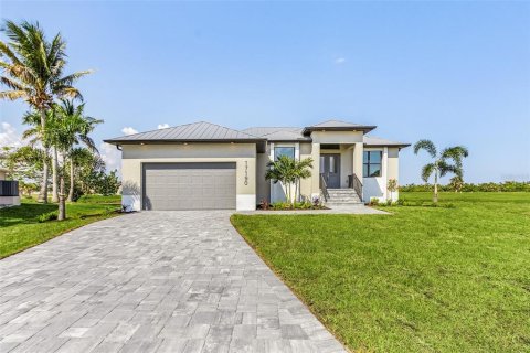 Villa ou maison à vendre à Punta Gorda, Floride: 3 chambres, 182.18 m2 № 1250871 - photo 2