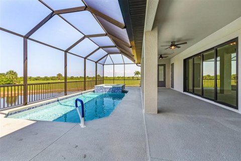 Villa ou maison à vendre à Punta Gorda, Floride: 3 chambres, 182.18 m2 № 1250871 - photo 27