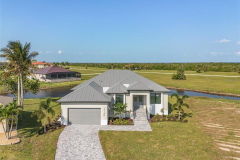 Villa ou maison à vendre à Punta Gorda, Floride: 3 chambres, 182.18 m2 № 1250871 - photo 29