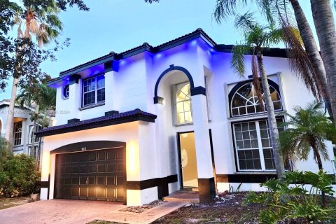 Casa en venta en Miramar, Florida, 4 dormitorios, 251.49 m2 № 1176124 - foto 2