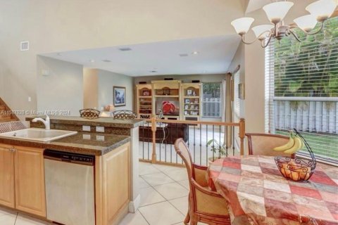 Casa en venta en Miramar, Florida, 4 dormitorios, 251.49 m2 № 1176124 - foto 9