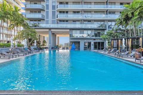 Condominio en alquiler en Miami, Florida, 2 dormitorios, 101.82 m2 № 278010 - foto 21