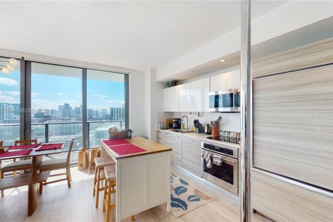 Copropriété à louer à Miami, Floride: 2 chambres, 101.82 m2 № 278010 - photo 4