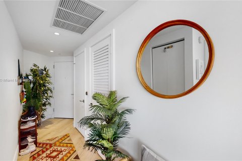 Copropriété à louer à Miami, Floride: 2 chambres, 101.82 m2 № 278010 - photo 14