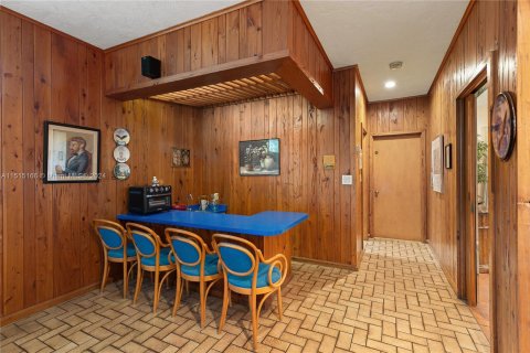 Casa en venta en Miami Springs, Florida, 4 dormitorios, 293.57 m2 № 953695 - foto 21