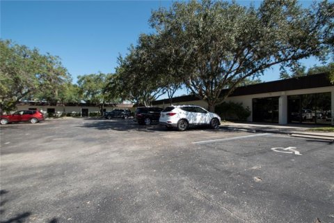 Commercial property in Port Charlotte, Florida 185.62 sq.m. № 293913 - photo 1