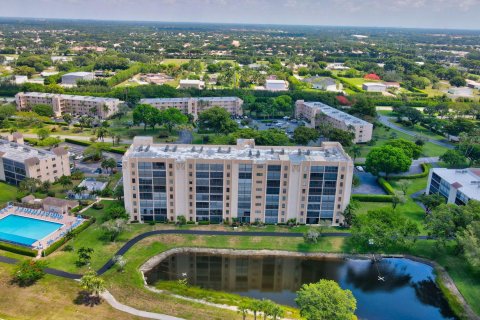 Condo in Delray Beach, Florida, 2 bedrooms  № 1210123 - photo 27