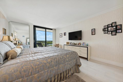 Copropriété à vendre à Highland Beach, Floride: 2 chambres, 132.48 m2 № 1189909 - photo 15