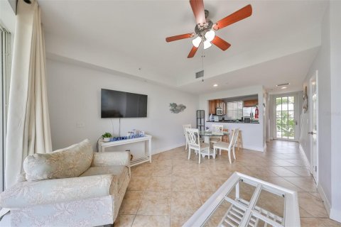 Adosado en venta en Ruskin, Florida, 2 dormitorios, 110 m2 № 1303988 - foto 11