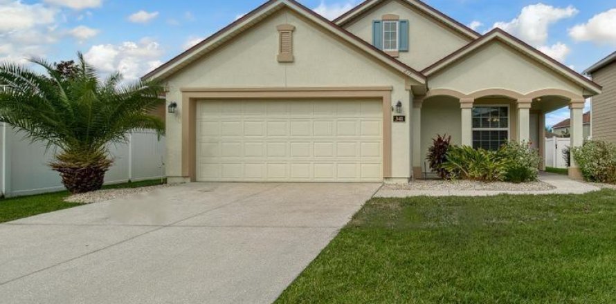 House in Saint Augustine, Florida 4 bedrooms, 158.49 sq.m. № 777622