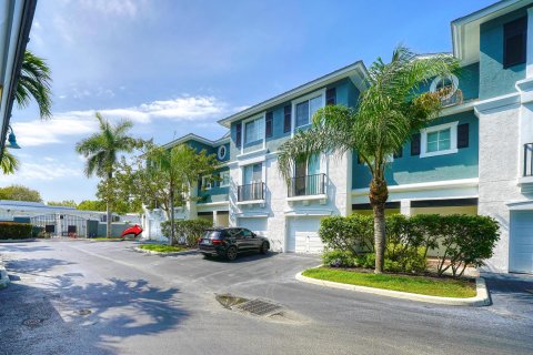 Touwnhouse à vendre à Delray Beach, Floride: 3 chambres, 189.71 m2 № 1100299 - photo 8