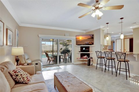 Casa en venta en Coconut Creek, Florida, 3 dormitorios, 163.23 m2 № 1078665 - foto 8