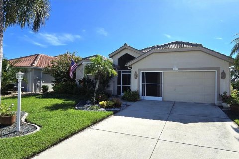 House in Punta Gorda, Florida 2 bedrooms, 128.67 sq.m. № 1388870 - photo 24