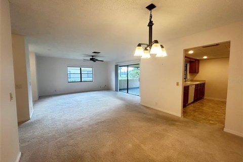 Adosado en venta en Winter Haven, Florida, 2 dormitorios, 133.69 m2 № 1388831 - foto 9