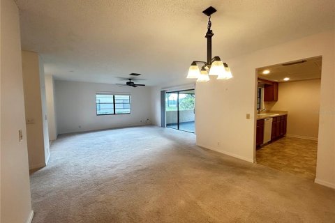 Adosado en venta en Winter Haven, Florida, 2 dormitorios, 133.69 m2 № 1388831 - foto 10