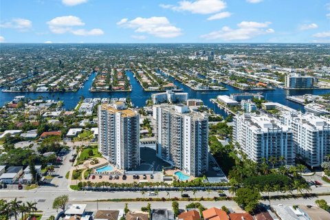 Condo in Fort Lauderdale, Florida, 2 bedrooms  № 1325257 - photo 24