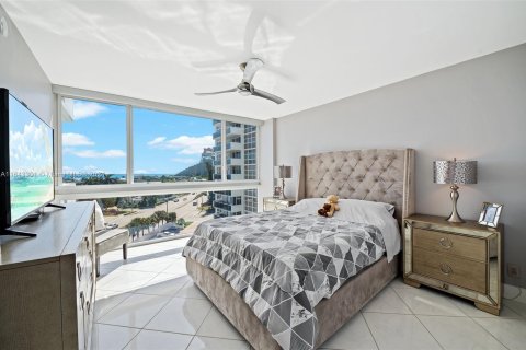 Condo in Fort Lauderdale, Florida, 2 bedrooms  № 1325257 - photo 16