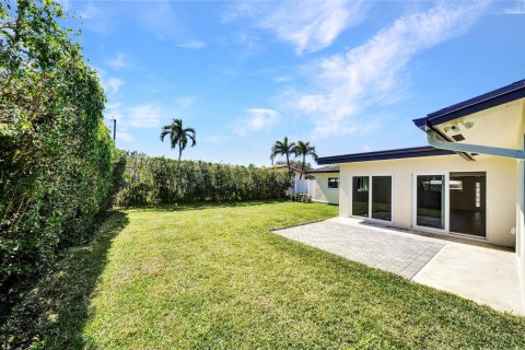 Casa en venta en Fort Lauderdale, Florida, 3 dormitorios, 167.22 m2 № 1188712 - foto 18