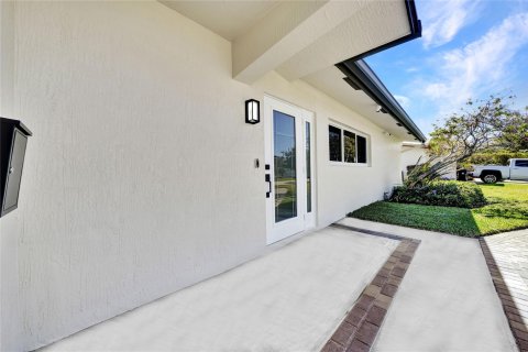 Casa en venta en Fort Lauderdale, Florida, 3 dormitorios, 167.22 m2 № 1188712 - foto 14