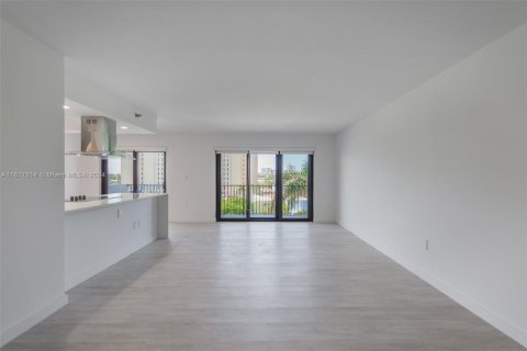 Copropriété à vendre à Hollywood, Floride: 2 chambres, 145.86 m2 № 1239145 - photo 2