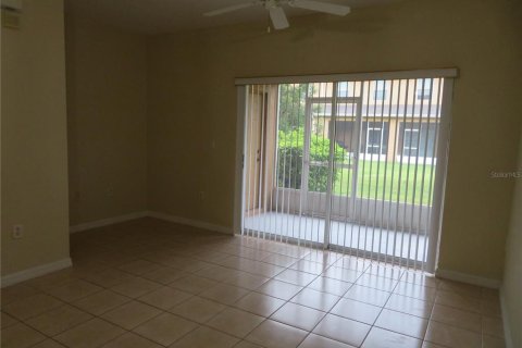 Townhouse in Davenport, Florida 2 bedrooms, 91.79 sq.m. № 1311672 - photo 12