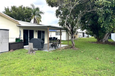 Casa en venta en Tamarac, Florida, 3 dormitorios, 111.39 m2 № 1272297 - foto 21