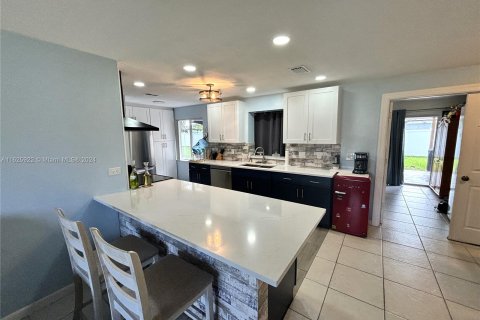 Casa en venta en Tamarac, Florida, 3 dormitorios, 111.39 m2 № 1272297 - foto 6