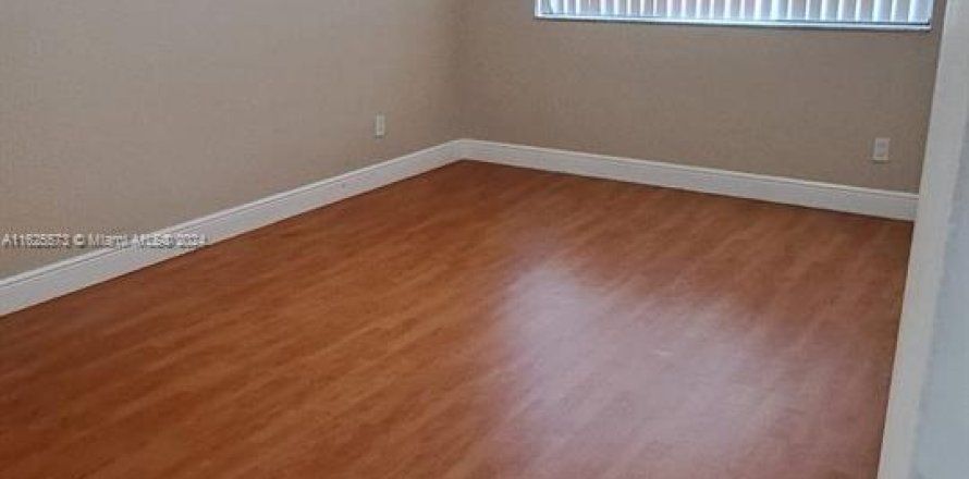 Condo à Coral Springs, Floride, 2 chambres  № 1272253