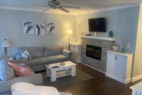 Condominio en venta en Vero Beach, Florida, 2 dormitorios, 92.9 m2 № 938791 - foto 5