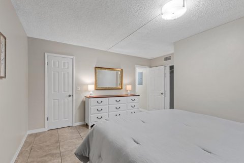 Copropriété à vendre à Boynton Beach, Floride: 2 chambres, 91.23 m2 № 959301 - photo 16