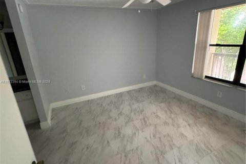 Copropriété à vendre à Pompano Beach, Floride: 1 chambre, 55.74 m2 № 1305714 - photo 10