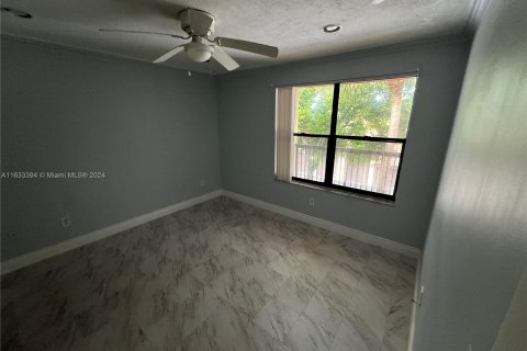 Copropriété à vendre à Pompano Beach, Floride: 1 chambre, 55.74 m2 № 1305714 - photo 5