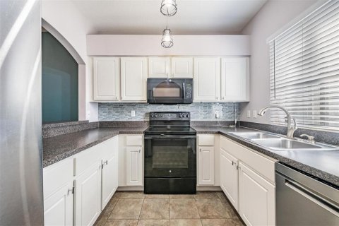 Adosado en venta en Tampa, Florida, 2 dormitorios, 138.98 m2 № 1307252 - foto 17