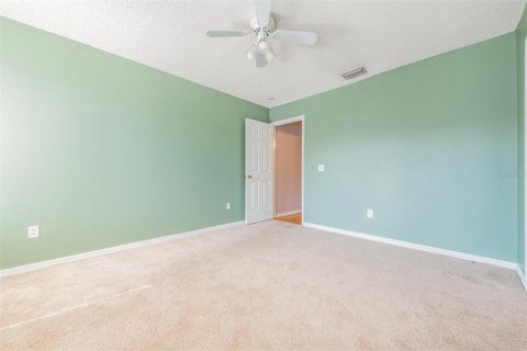 Townhouse in Tampa, Florida 2 bedrooms, 138.98 sq.m. № 1307252 - photo 27