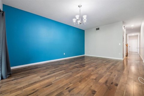 Townhouse in Tampa, Florida 2 bedrooms, 138.98 sq.m. № 1307252 - photo 10