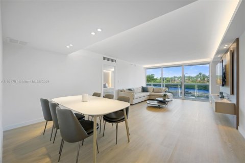 Condo in Aventura, Florida, 2 bedrooms  № 1351827 - photo 2