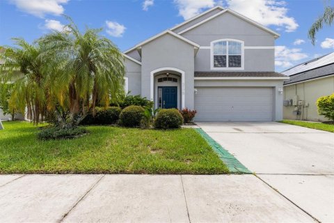 Villa ou maison à vendre à Kissimmee, Floride: 4 chambres, 213.21 m2 № 1280725 - photo 2