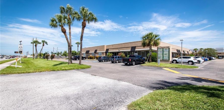 Immobilier commercial à Tampa, Floride 100.33 m2 № 1297018