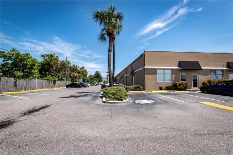 Immobilier commercial à vendre à Tampa, Floride: 100.33 m2 № 1297018 - photo 22