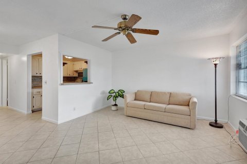 Condo in West Palm Beach, Florida, 1 bedroom  № 1079616 - photo 30