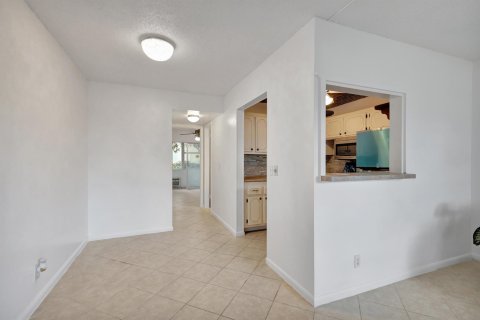 Condo in West Palm Beach, Florida, 1 bedroom  № 1079616 - photo 29