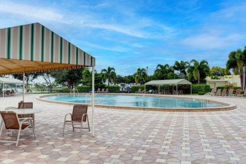 Condo in West Palm Beach, Florida, 1 bedroom  № 1079616 - photo 13