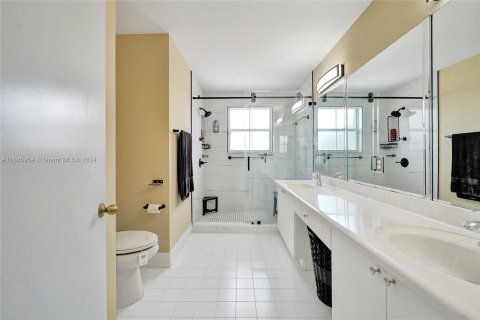 Villa ou maison à vendre à Pembroke Pines, Floride: 3 chambres, 155.33 m2 № 1427330 - photo 23