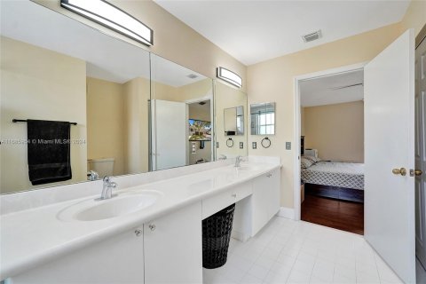 Villa ou maison à vendre à Pembroke Pines, Floride: 3 chambres, 155.33 m2 № 1427330 - photo 25